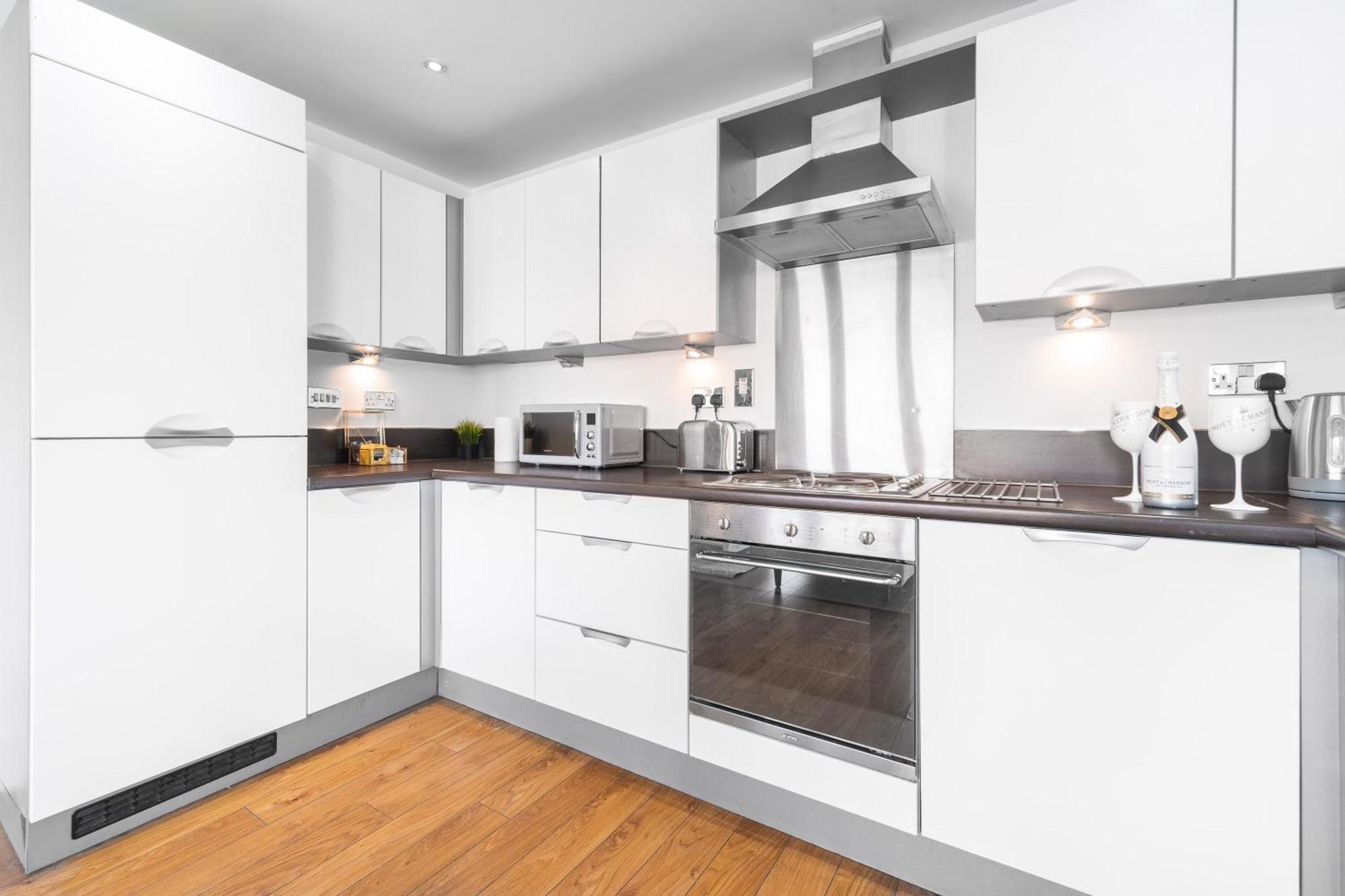 Stylish Birmingham City Centre - 2 Bed - Secure Parking - 5Ac Exterior foto